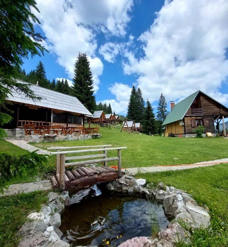 Eko Katun Bungalows Jelovica Berane Kültér fotó